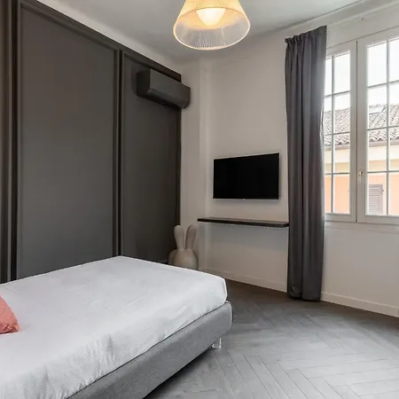 Luxury Styled By Design Club Collection Apartment *