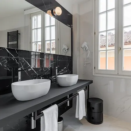 Luxury Styled By Design Club Collection بولونيا